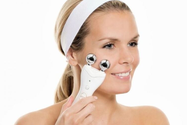 Facial Vibration Massage