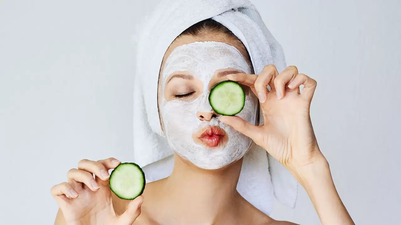 cucumber-mask-for-skin-rejuvenation